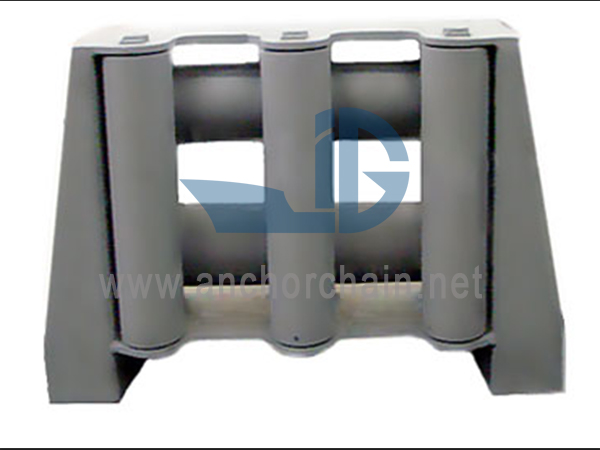 CB 3062-79 Seven Roller Fairlead Type D