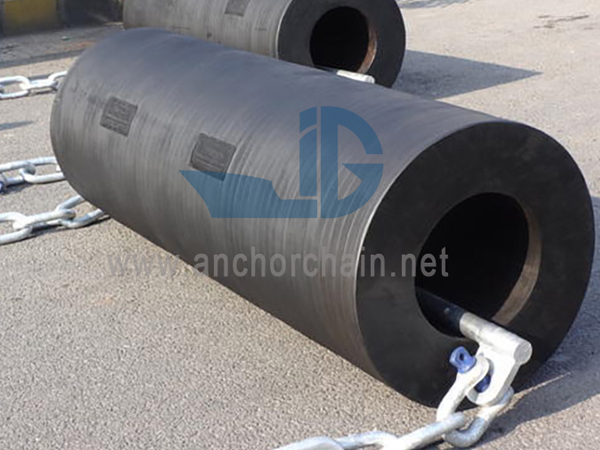 Cylindrical Rubber Fender