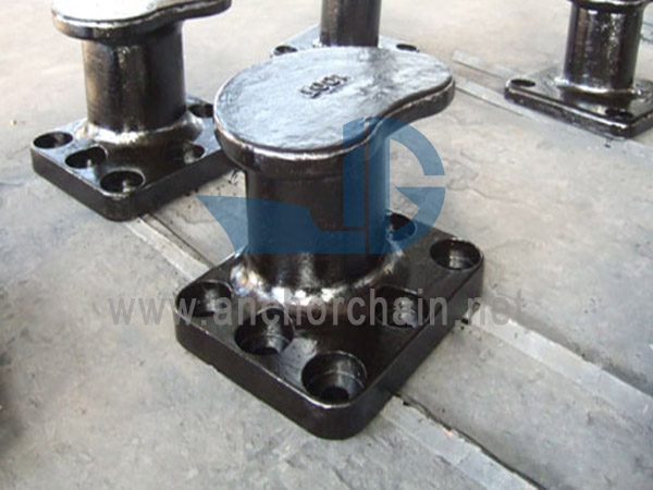 Kidney Bollard